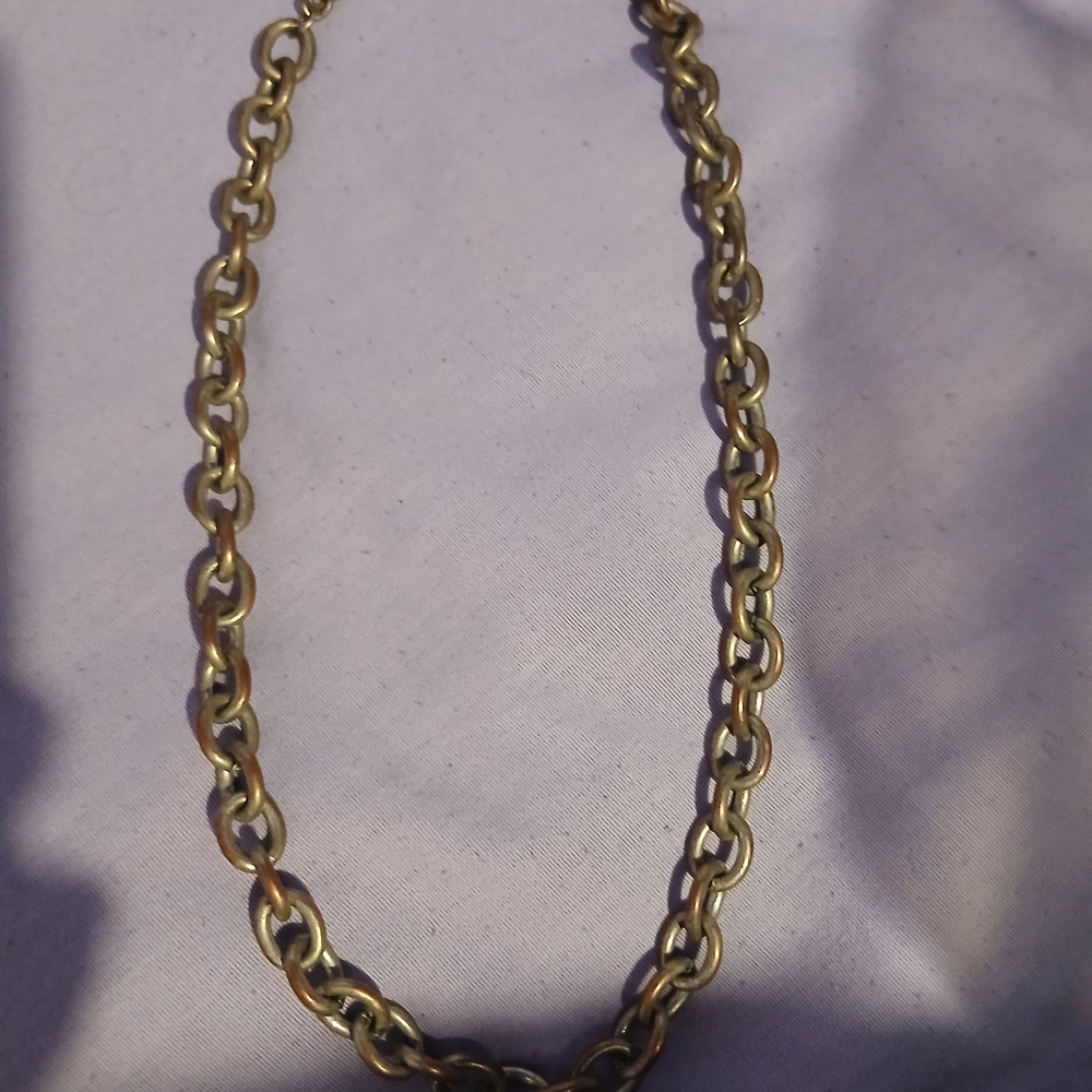 Elegant Gold Chain Necklace